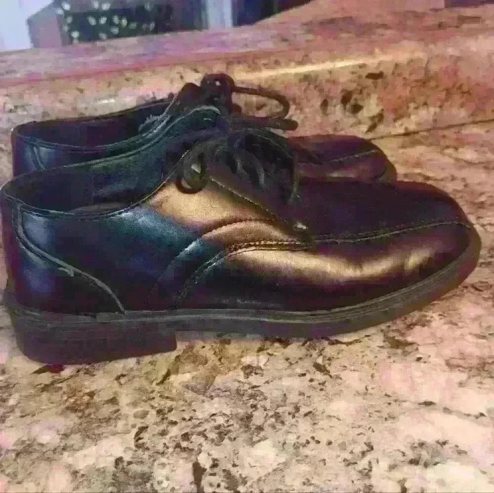 Deerstags boys dress shoes Black.slip.on. 3wide Boys - Picture 2 of 10